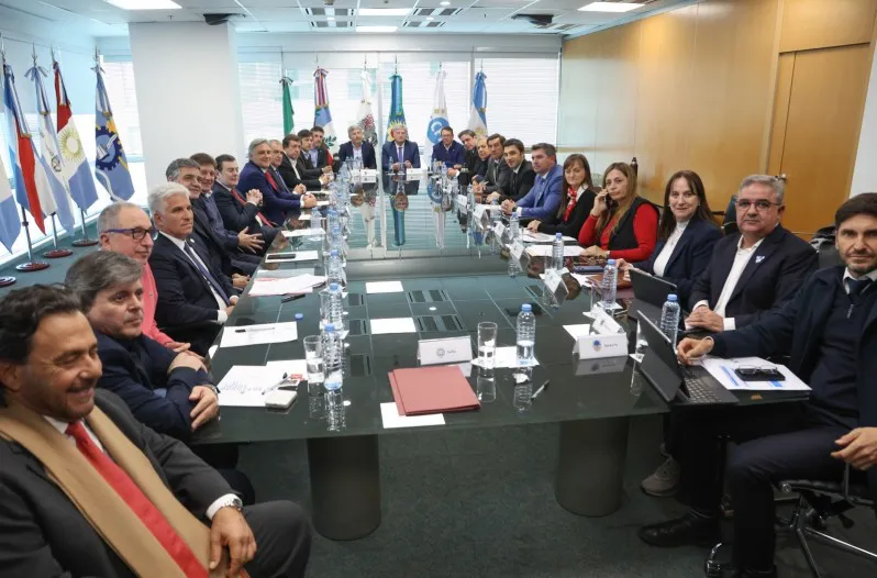 gobernadores furiosos con milei