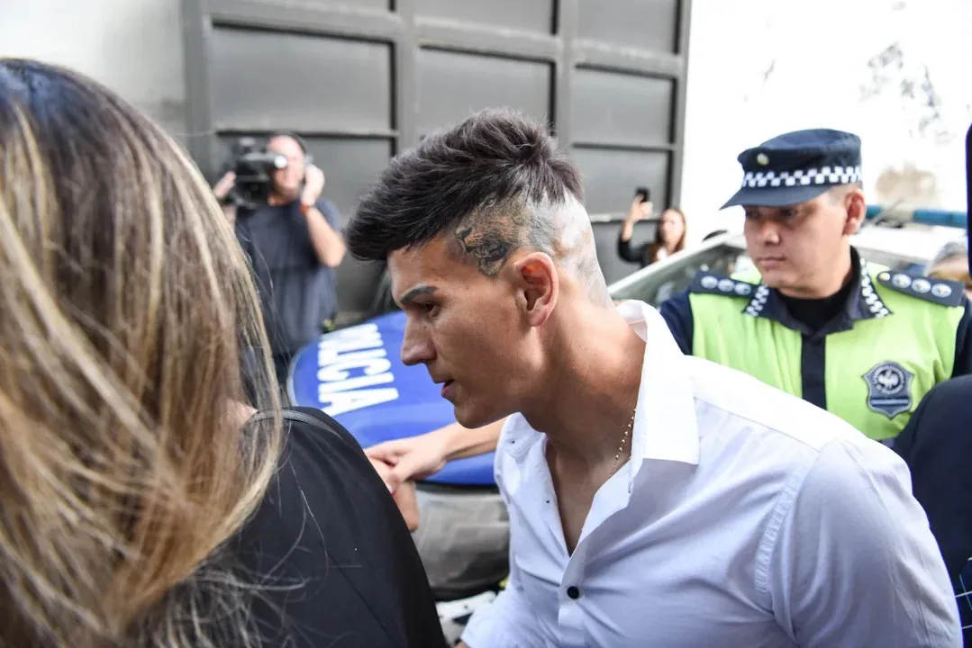 FUTBOLISTAS VELEZ DETENIDOS TUCUMAN