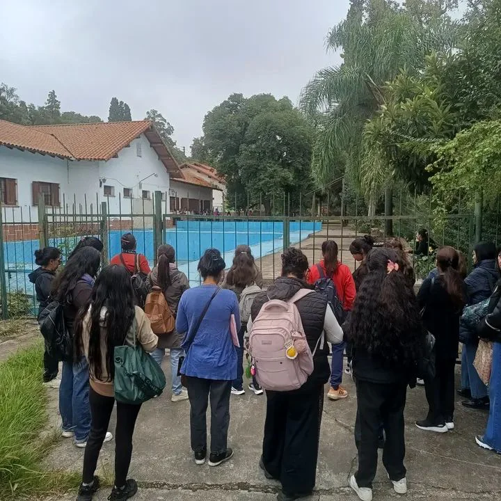 entrega cargos docentes escandalo
