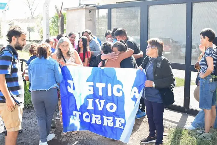 Autopsia ivo Torres, familiares2