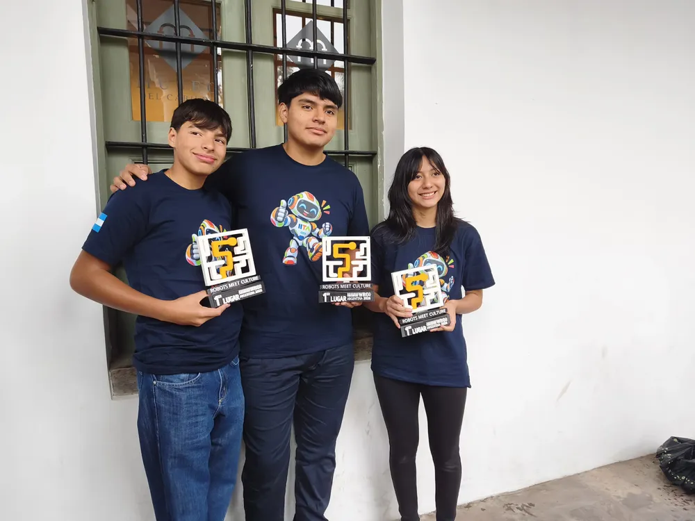 alumnos campeonato nacional robotica