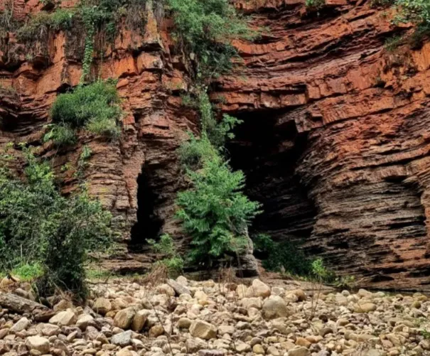 Cueva de los Leones la mendieta 4