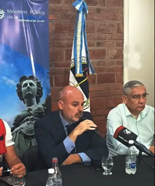 conferencia prensa comodín