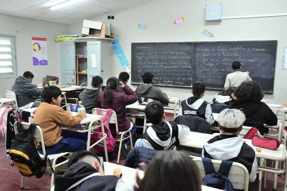alumnos colegios clases