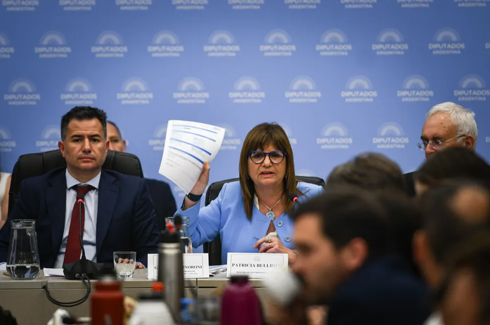 10-01-2024_la_ministra_de_seguridad_patricia