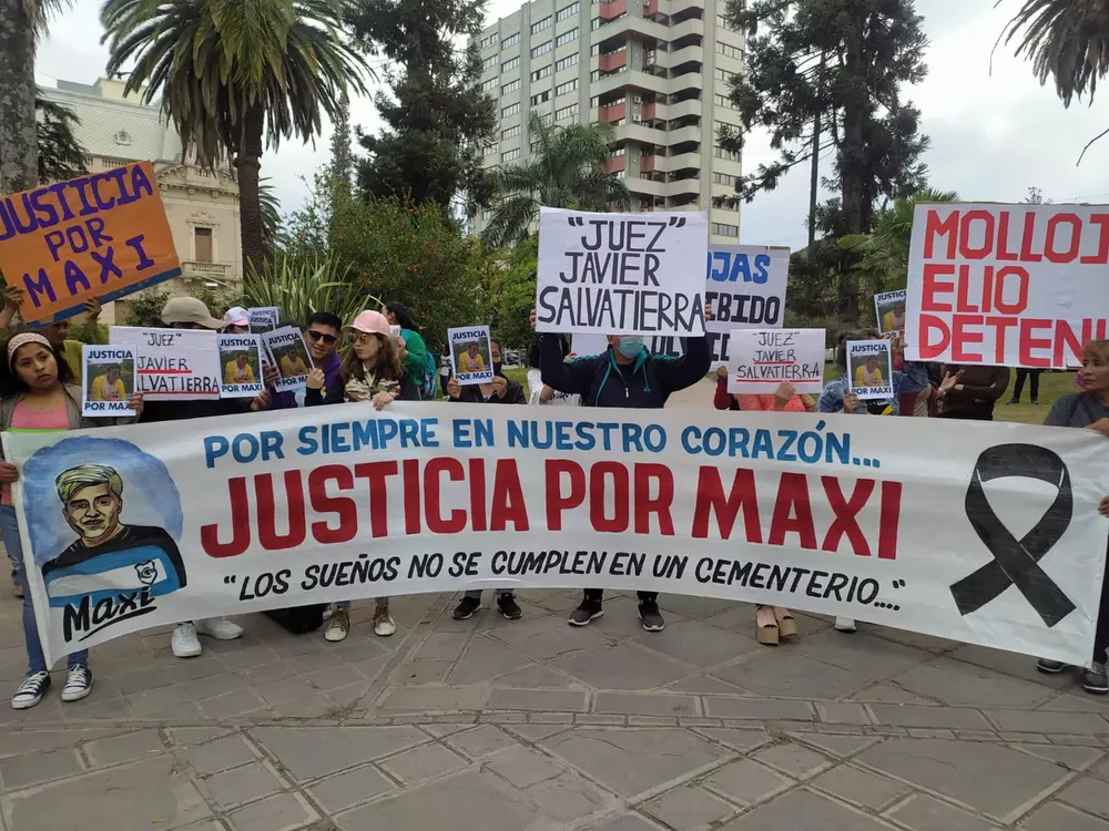 JUSTICIA MAXI ROJAS