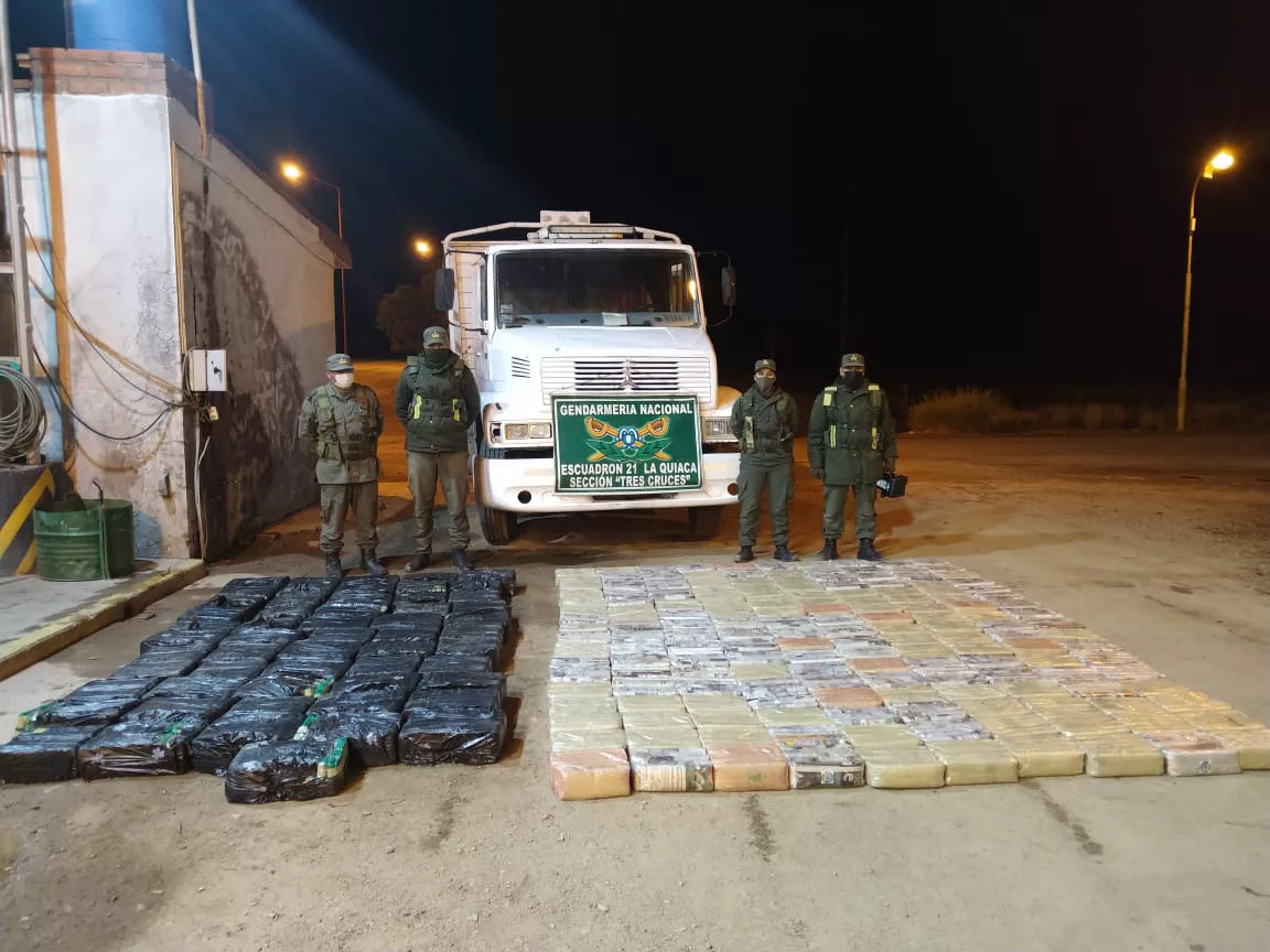 703_kg_hojas_de_coca_1