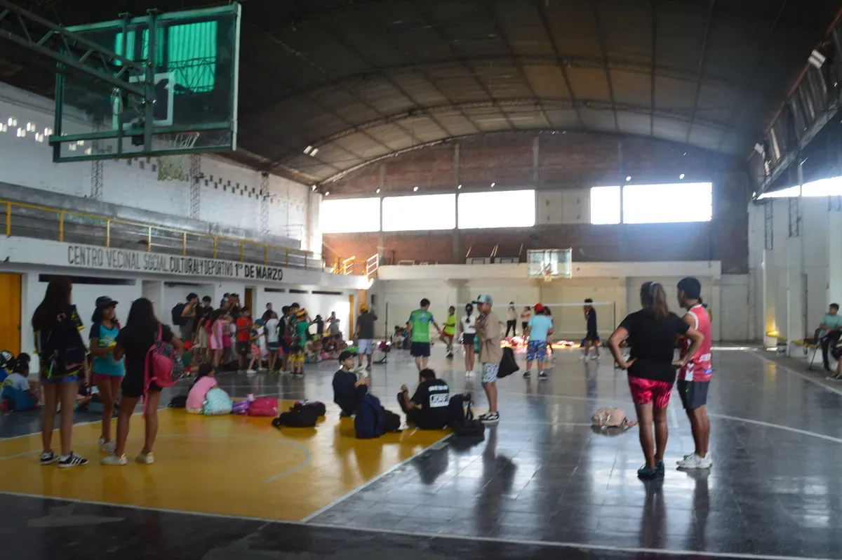 obras-clubes-1ro-marzo-02