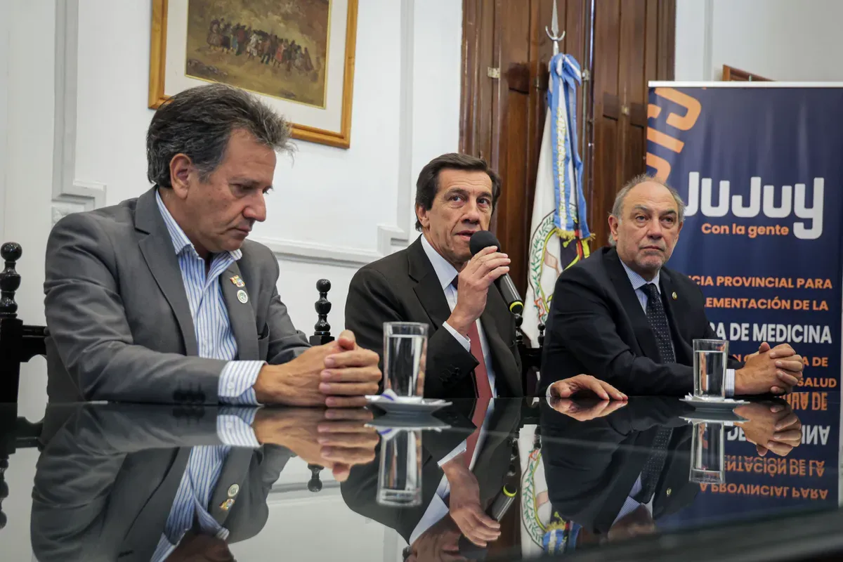 carrera medicina jujuy