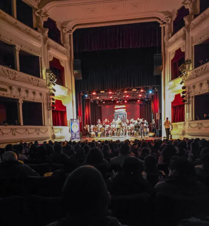 concierto banda de musica policia
