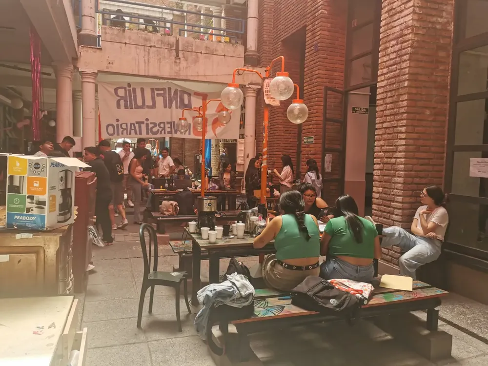 ELECCIONES FACULTAD DE HUMANIDADES