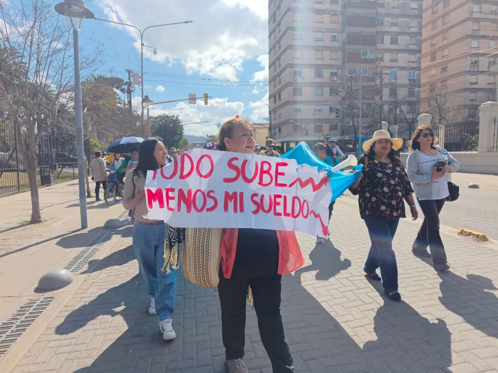banderazo docentes adep2