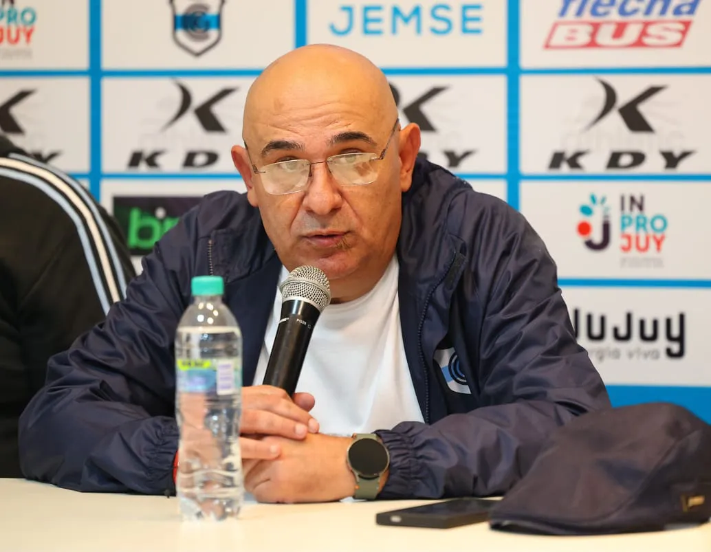 WALTER MORALES PRESIDENTE GIMNASIA Y ESGRIMA1