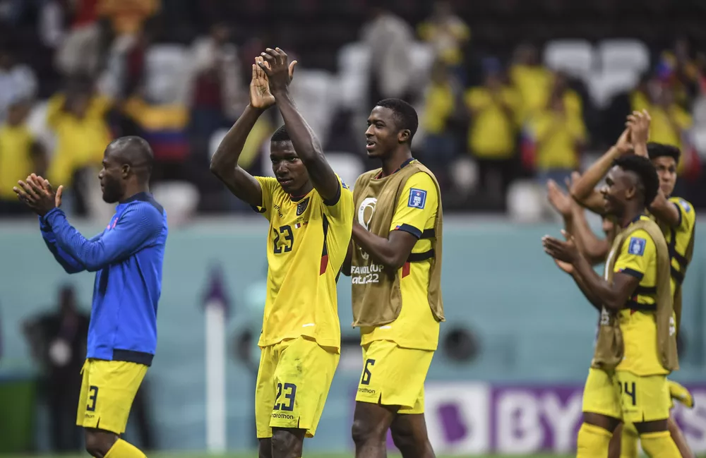 20-11-2022_doha_qatar_pais_anfitrion_y