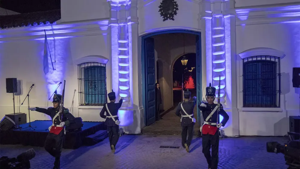 9 de julio casa tucuman