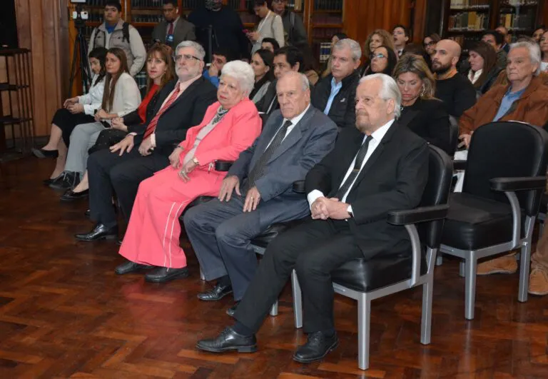 40-ANOS-DEMOCRACIA.1-16.9.24--768x531