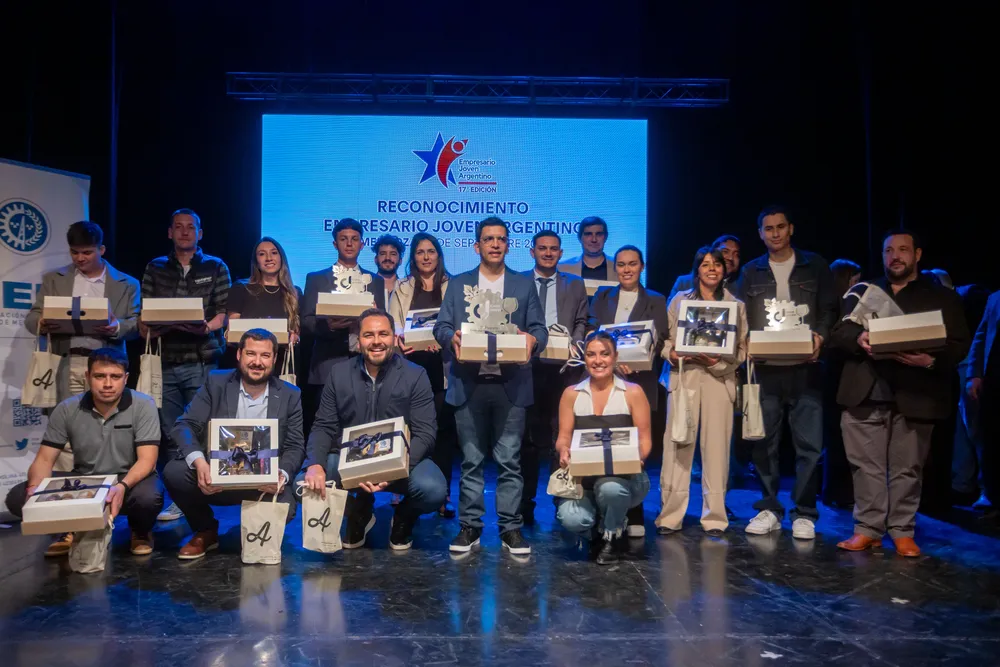 Primer premio para Ezequiel Escobar (4)