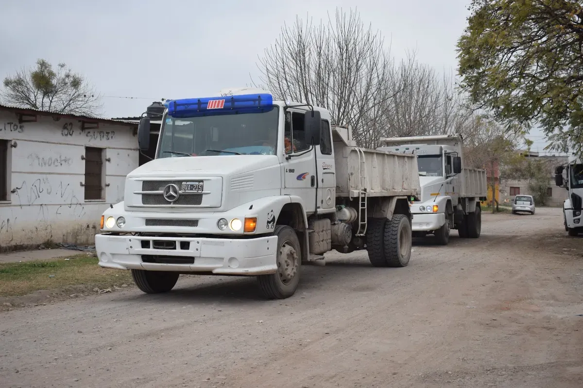prevencion-del-dengue-salud-continua-descacharrado-alto-comedero-san-cayetano-y-malvinas