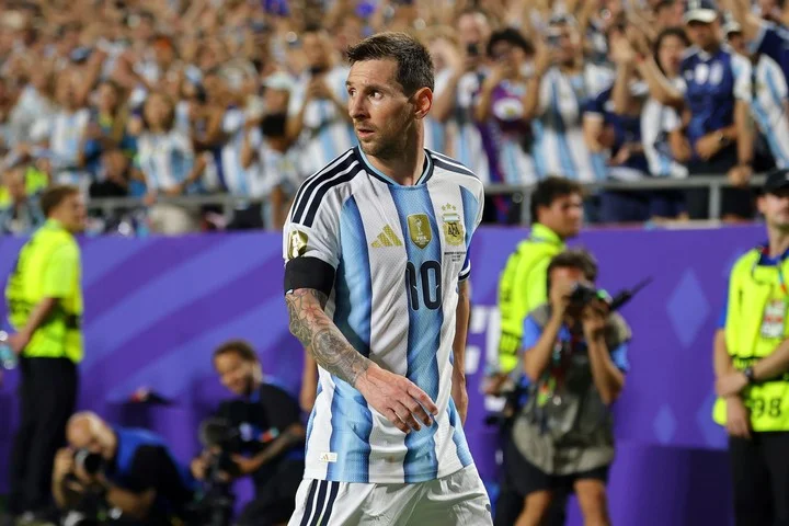 argentina vence a suiza messi