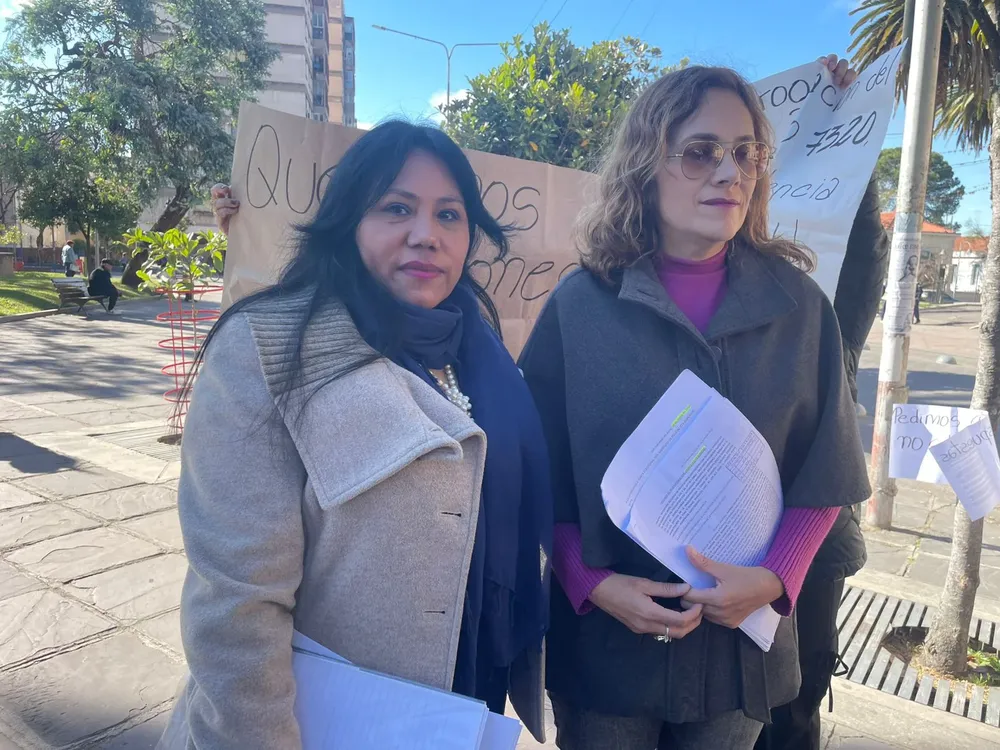 docentes Marta Sayago y Roxana Soraire IES 5