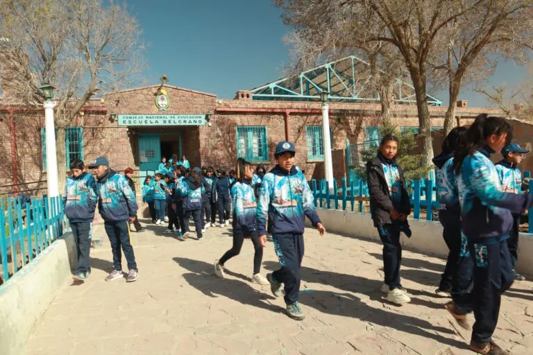 WhatsApp-Image-2024-09-05-at-17.43.36-2-768x512