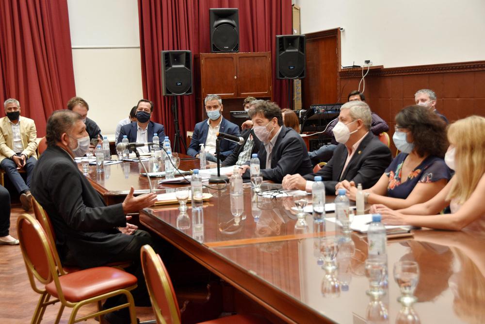 comosion asuntos institucionales  (6)