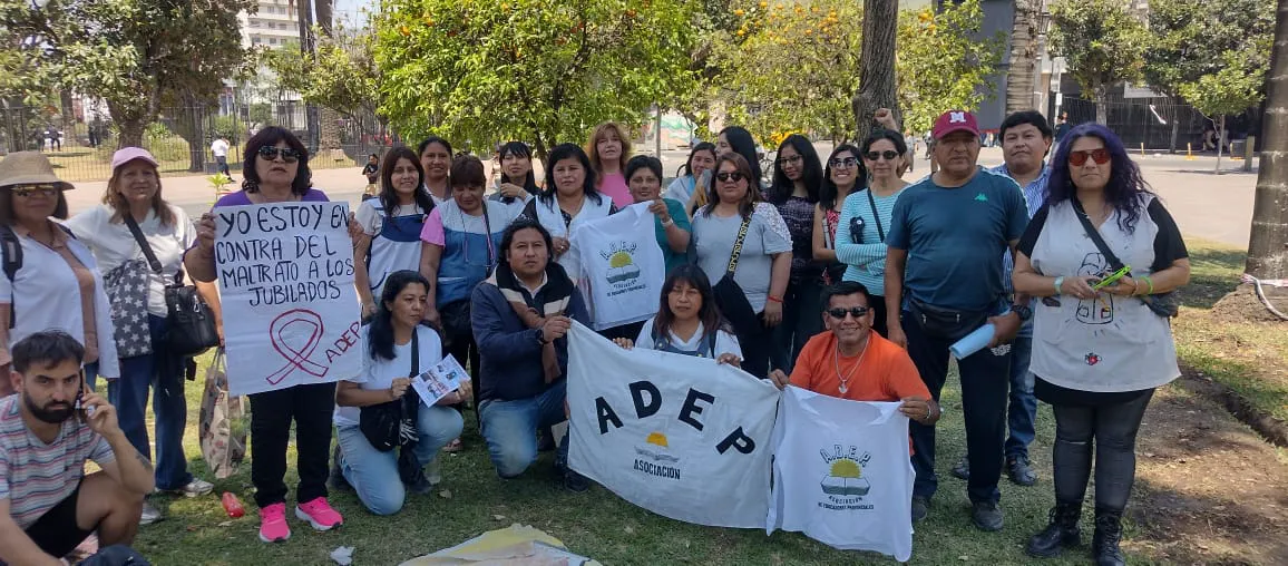 docentes adep feria paro.jp