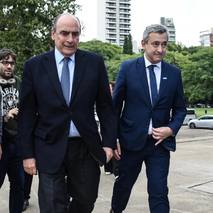 663002a52de49-screen-and-max-width480px_880_880!