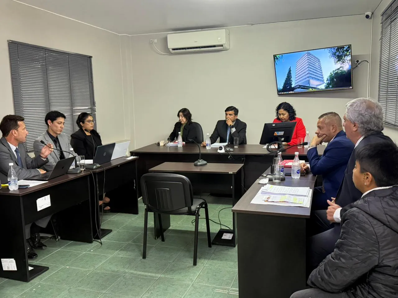 JUICIO MUJER ABSUELTA