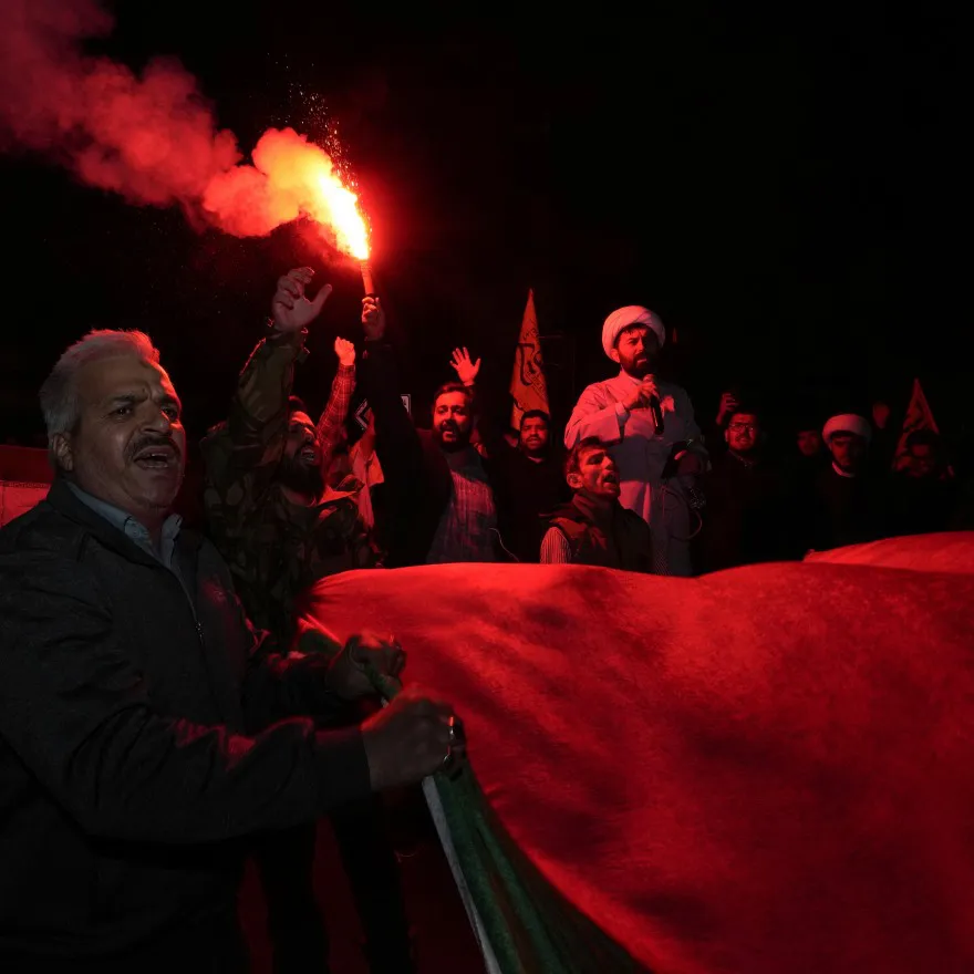 661b22a995b32-screen-and-max-width480px_880_880!