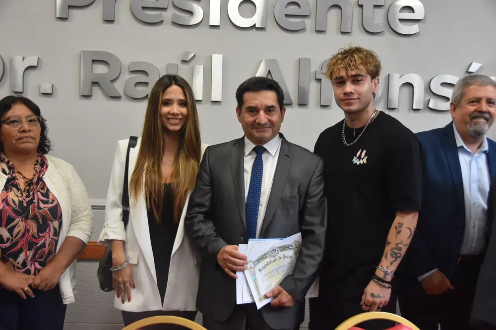 distincion medico jujeño pablo clementi 1