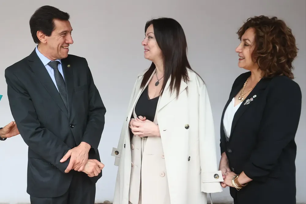 SADIR PETOBELLO EDUCACIÓN2