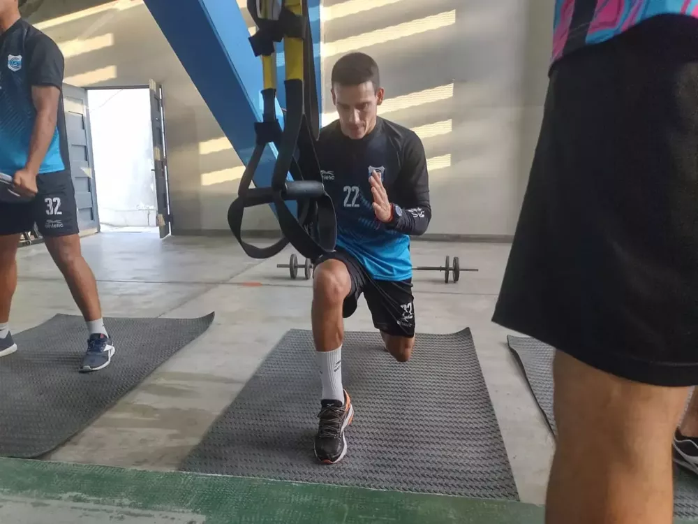 ENTRENAMIENTO GIMNASIA JUJUY 2022C