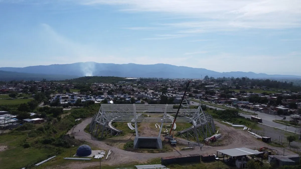 montaje-cubierta-estadio-ciudad-deportiva-02jpeg