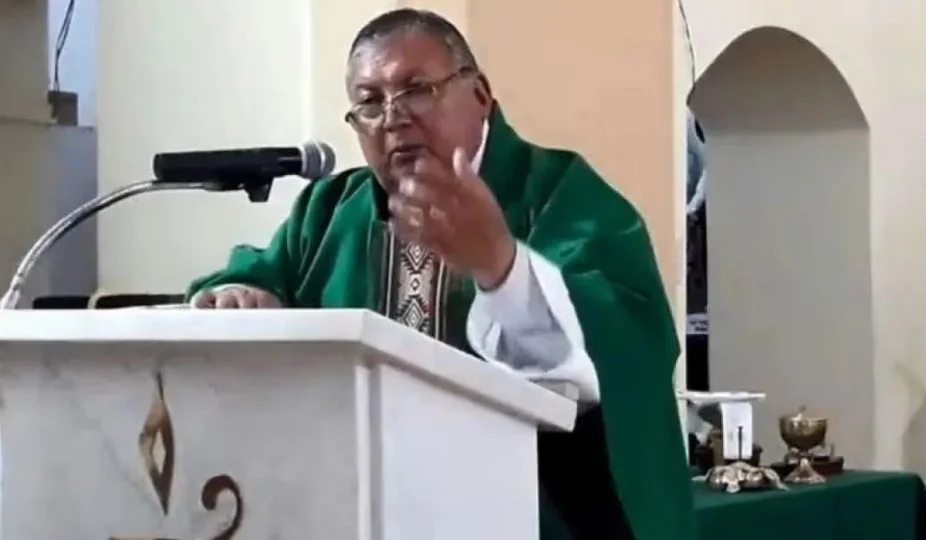 PADRE COCO VIOLACION