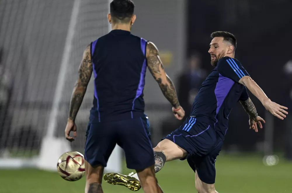 17-12-2022_scaloni_conduce_la_ultima_practica