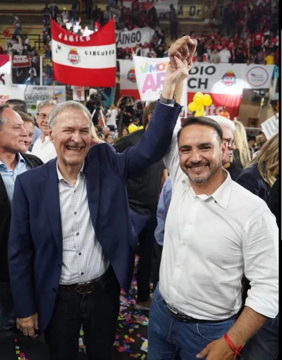 schiaretti y juan valdez corrientes
