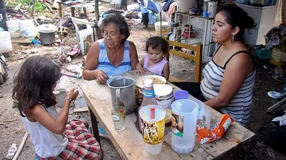 Familias-pobres-4