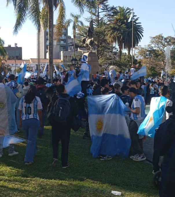 FESTEJOS VICTORIA ARGENTINA2