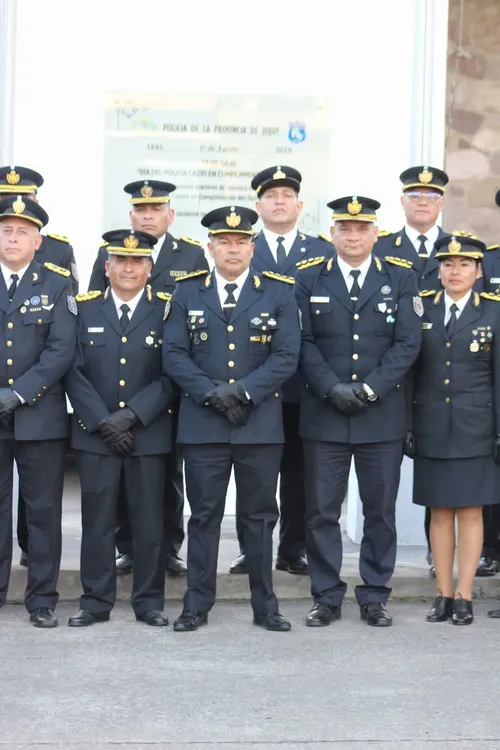 180 aniversario policía provincia