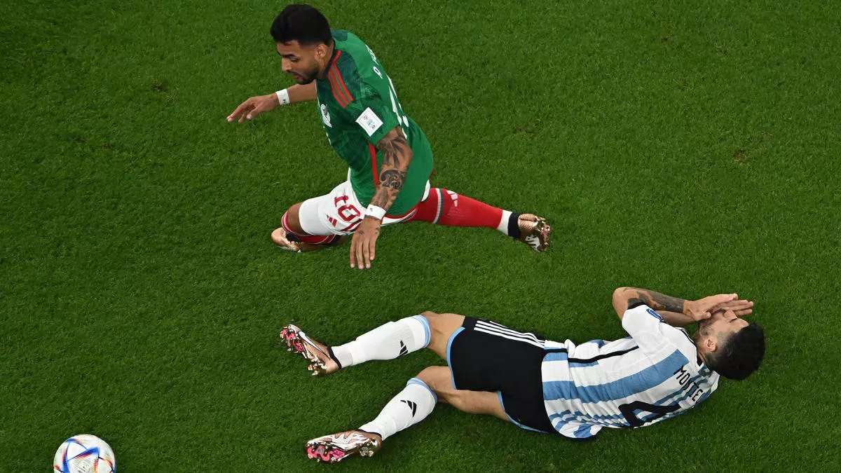 mundial argentina mexico messi golpeado