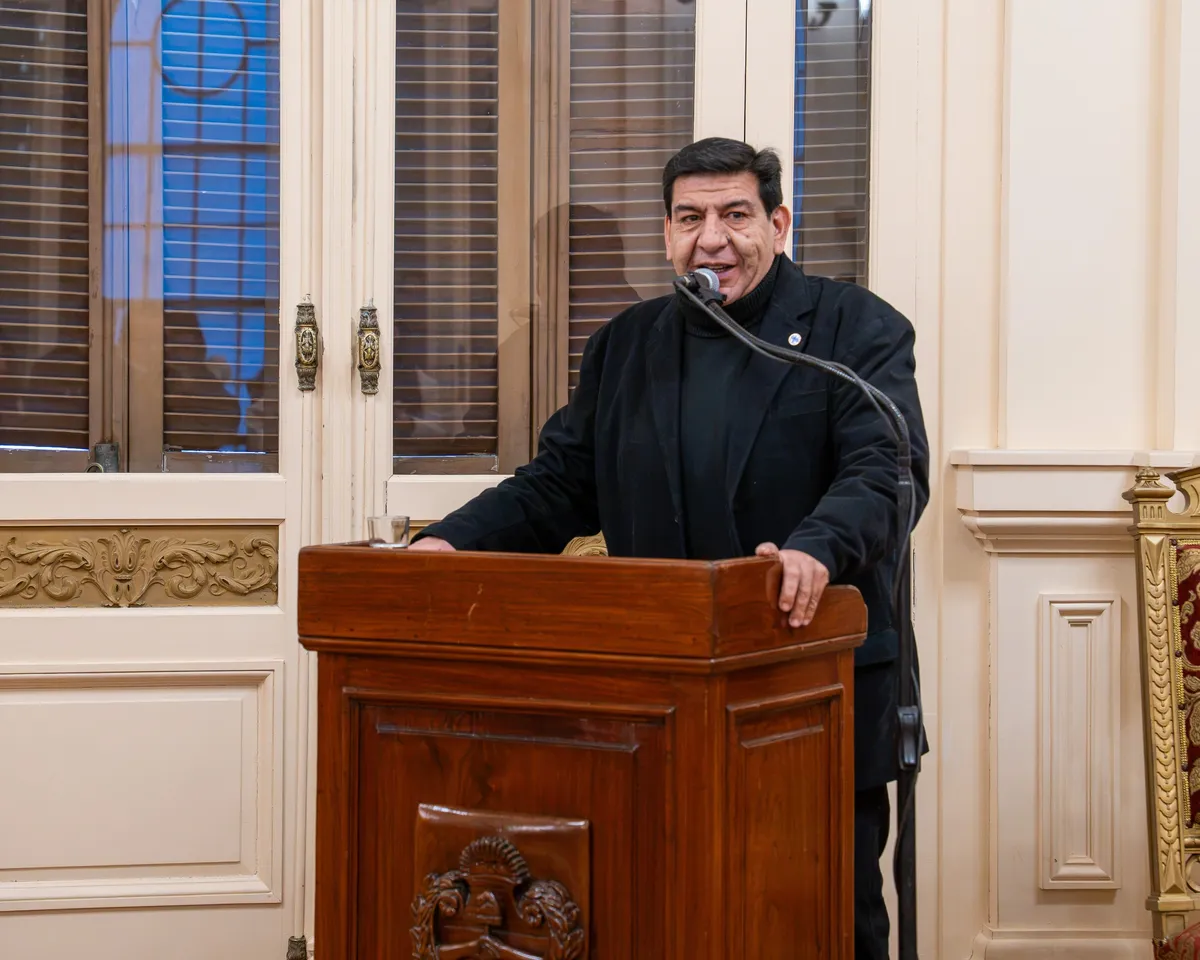 FABIAN GORENA LOCUTOR