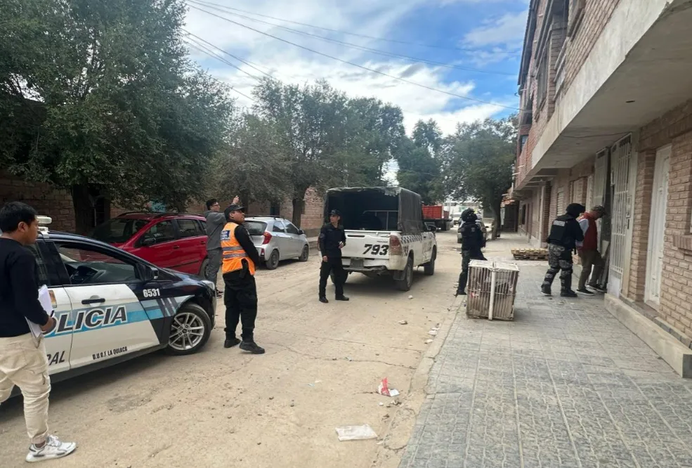 Allanamiento policía caso oro