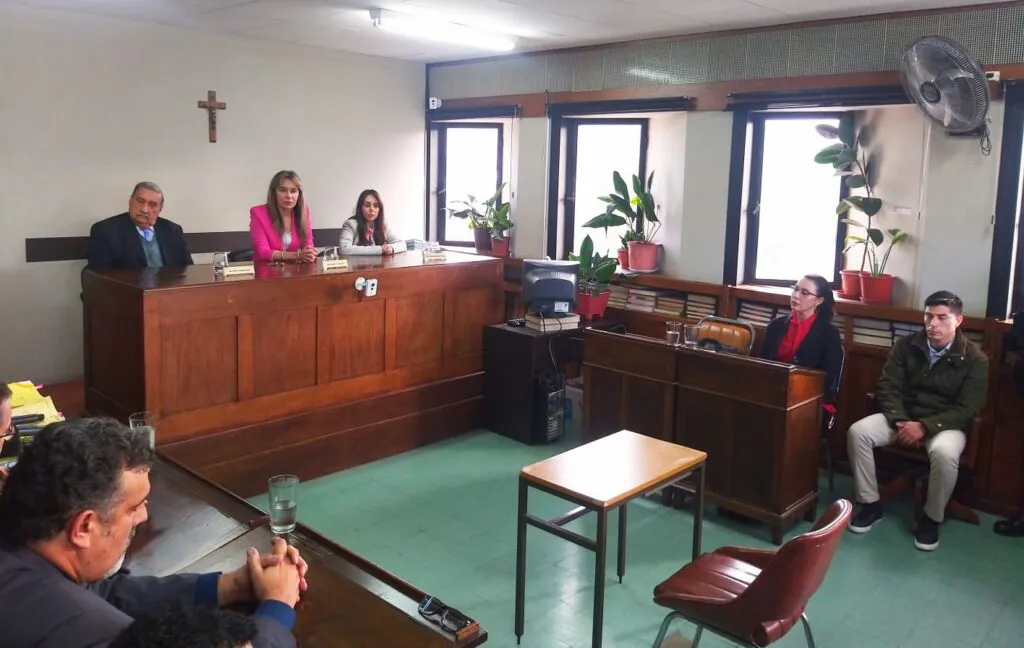 TRIBUNAL-EN-LO-CRIMINAL-No-3-Juicio-a-Aparicio-Maza-por-Femicidio-1.6.23-1024x648