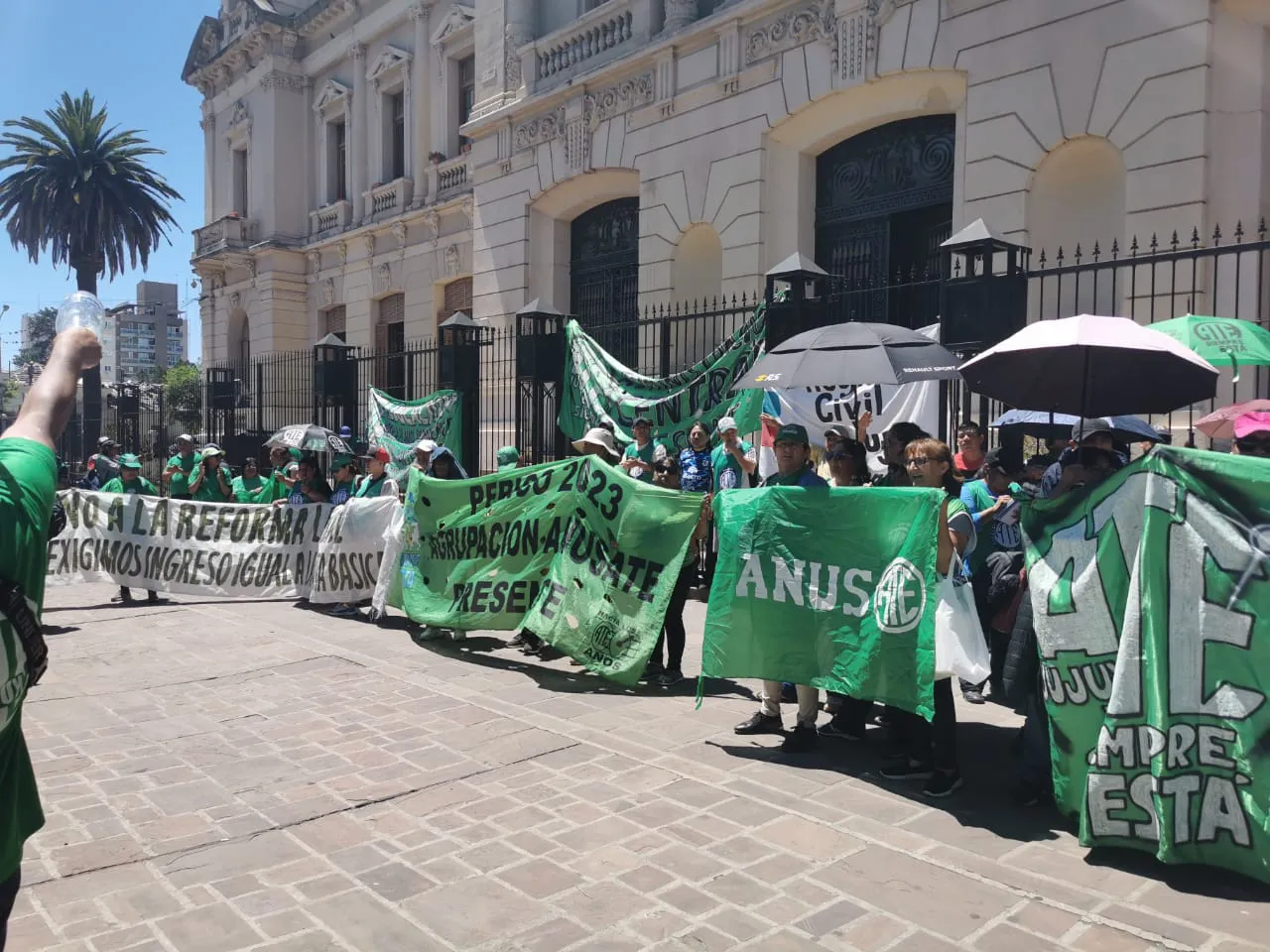 movlizacion ate jujuy casa gobierno