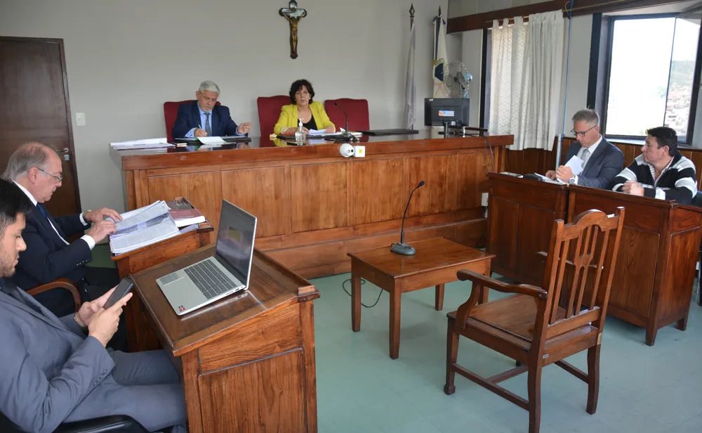 TRIBUNAL-EN-LO-CRIMINAL-No-1-Juicio-a-A.D.Santucho-por-Femicidio-24.10.24