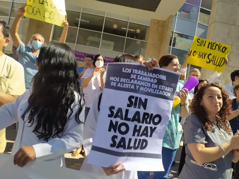 SALUD PEDIATRAS PROTESTAS1